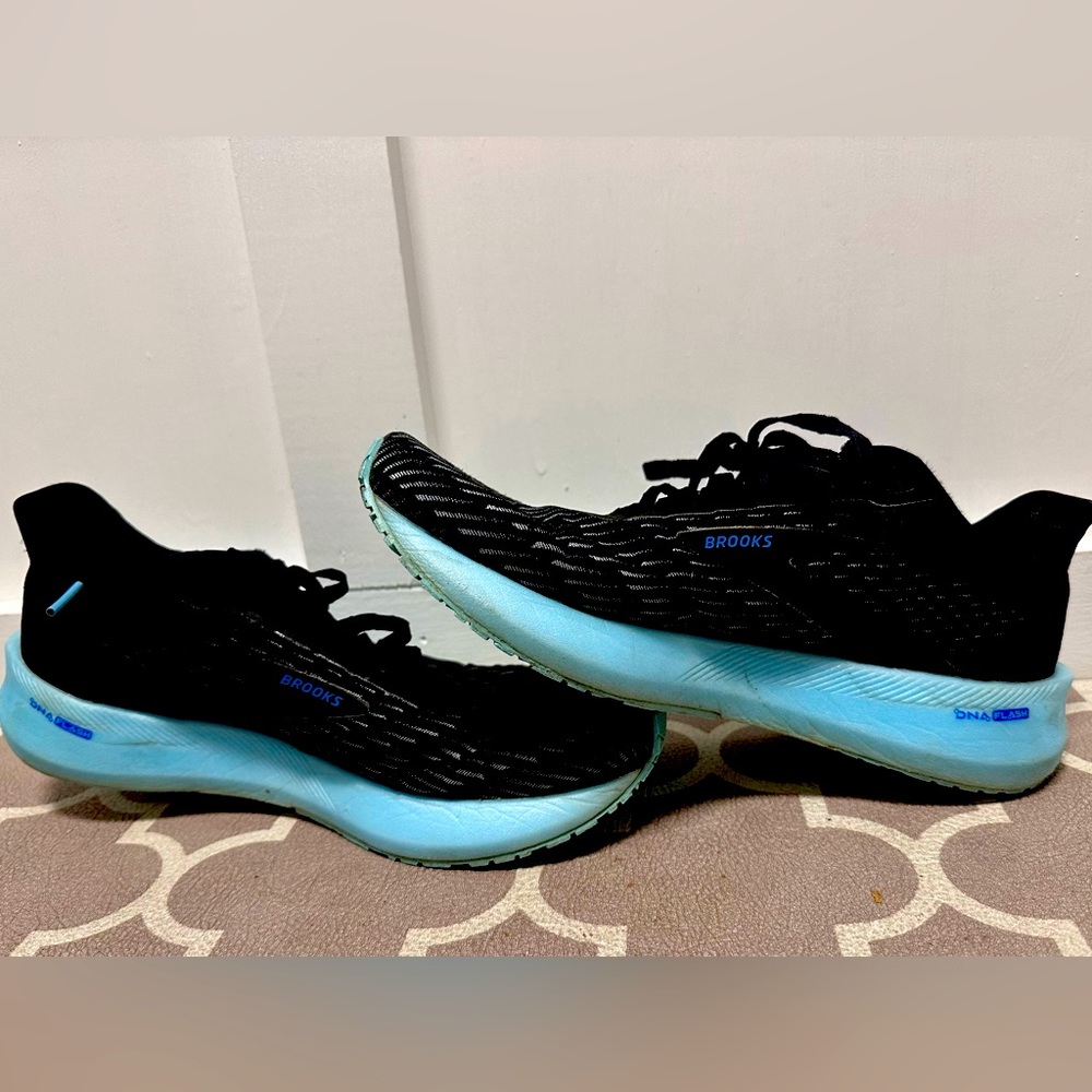 Brooks Hyperion Tempo size 7.5